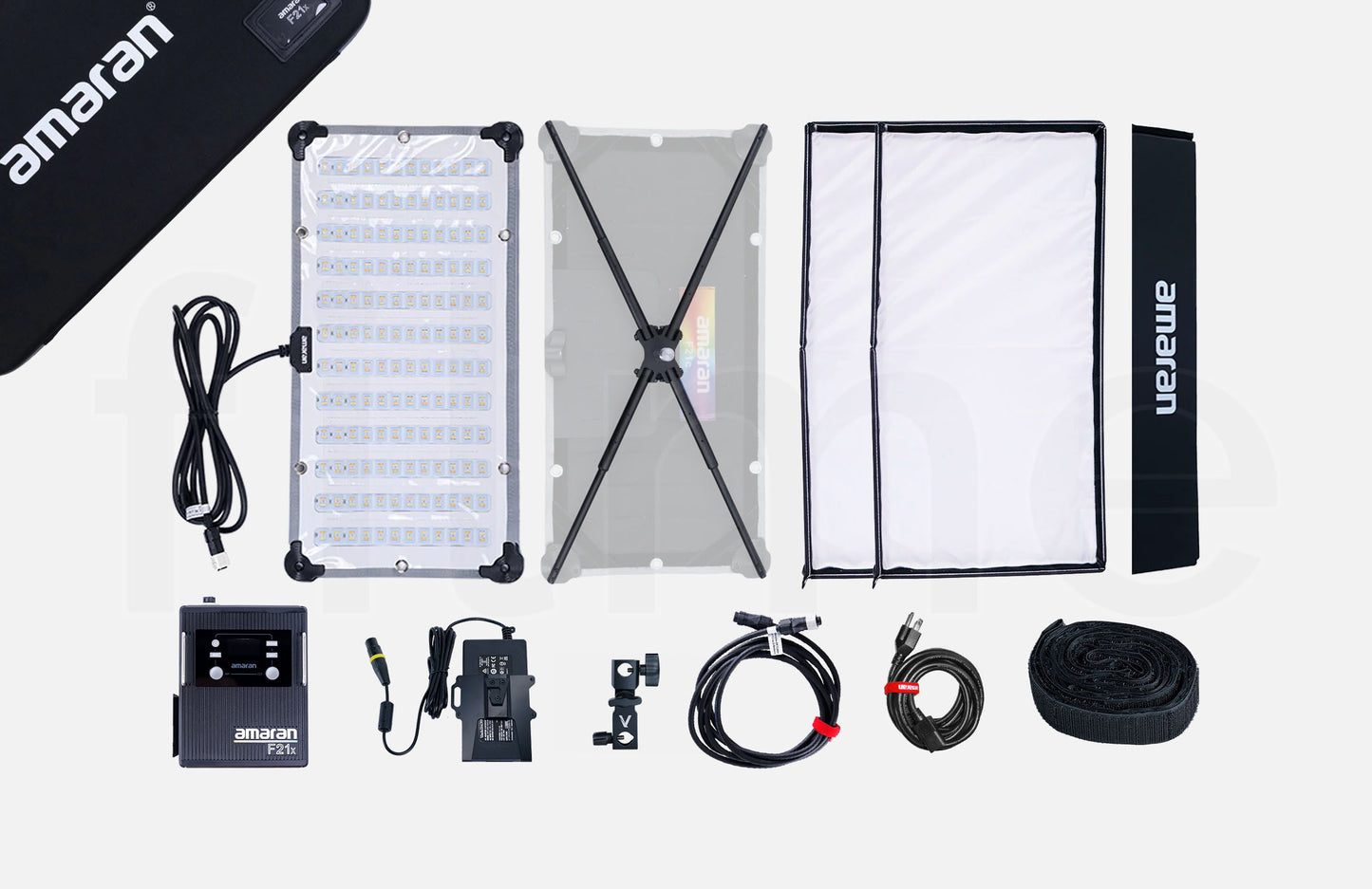 Accessoires inclus avec la location Amaran F21X à Paris chez Filme