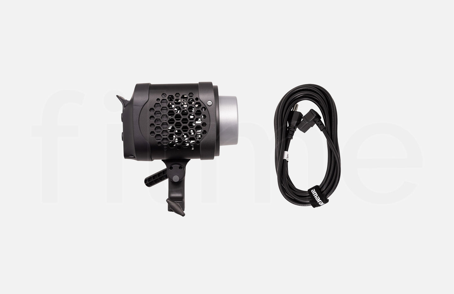 Accessoires inclus avec la location Amaran Halo 300X à Paris chez Filme