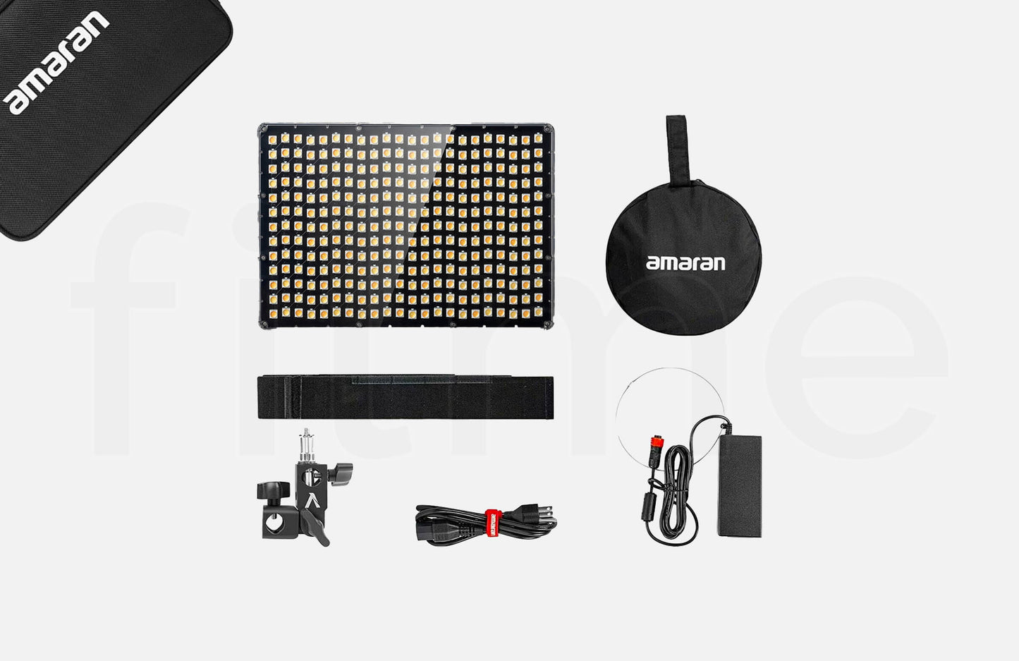 Accessoires inclus avec la location Amaran P60X à Paris chez Filme