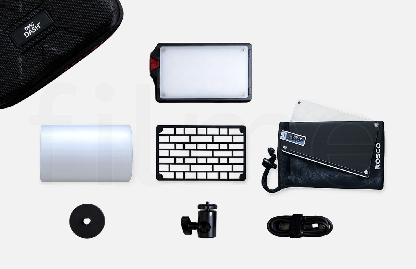 Accessoires inclus avec la location Rosco DMG Dash Pocket LED Kit à Paris chez Filme