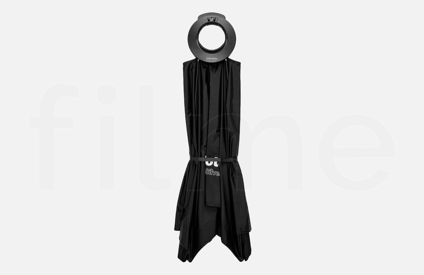Accessoires inclus avec la location softbox Profoto 3x4' (90×120 cm) intérieur argent à Paris chez Filme