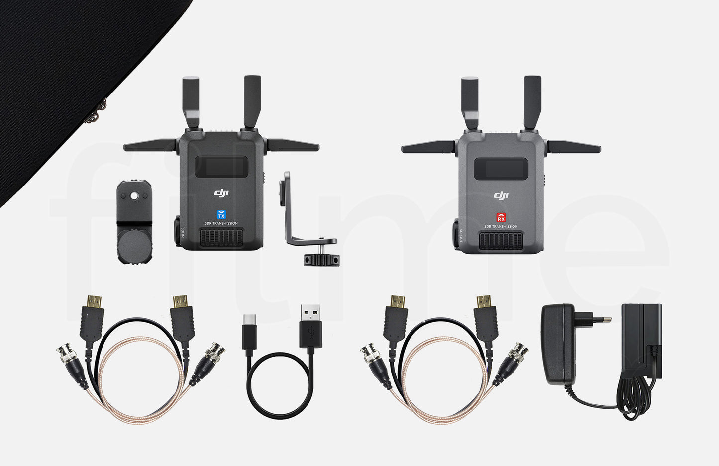 Contenu de la location DJI SDR Transmission – bundle standard à Paris et Montreuil chez Filme