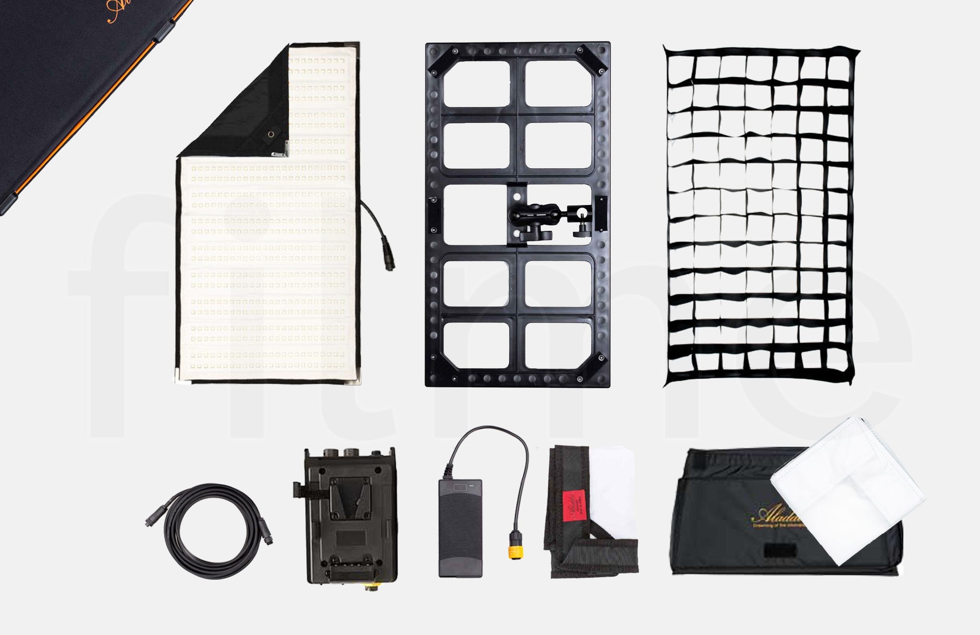 Accessoires inclus avec la location Aladdin MOSAIC MINI 1x2 RGB à Paris chez Filme