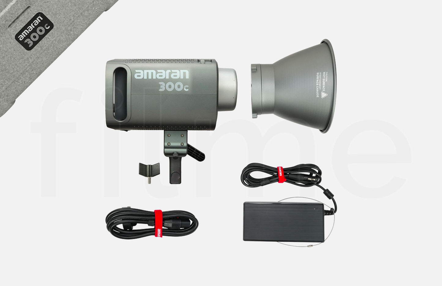 Accessoires inclus avec la location Amaran 300c à Paris chez Filme