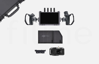 Contenu de la location DJI Transmission – bundle écran sans fil haute luminosité avec contrôle Ronin 4D à Paris et Montreuil chez Filme