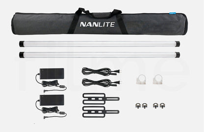 Contenu de la location Nanlite PavoTube II 30XR – kit de 2 tubes LED à Paris et Montreuil chez Filme