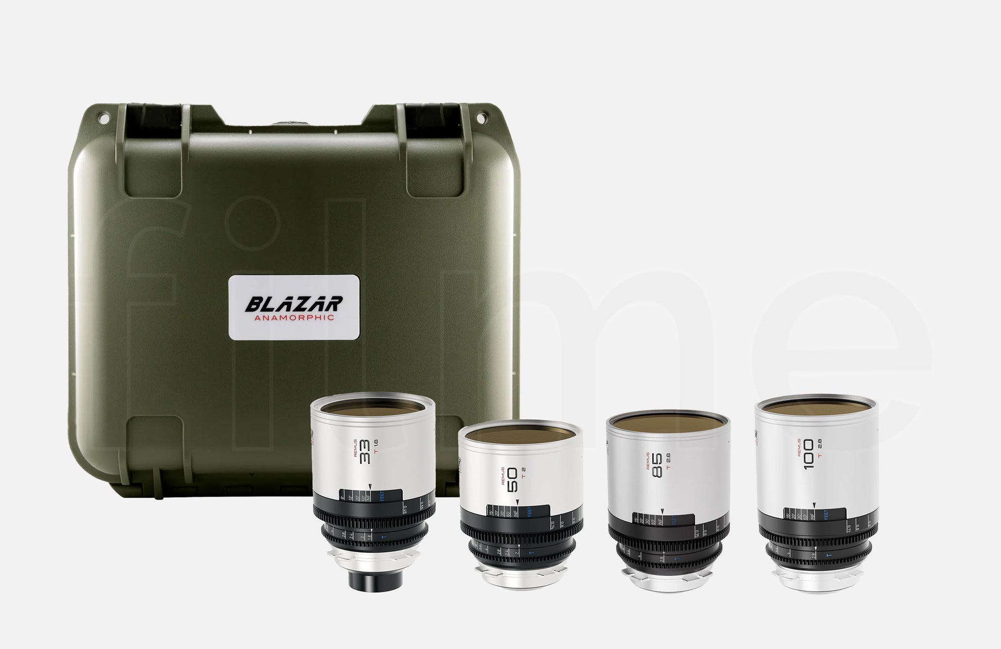Location Blazar Remus 1.5x Full Frame Anamorphique – série 4 optiques 33/50/85/100mm (PL, Silver) à Paris et Montreuil chez Filme