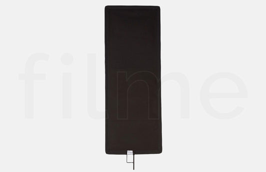 Location drapeau noir Avenger 45 x 120 cm (18x48'') à Paris chez Filme