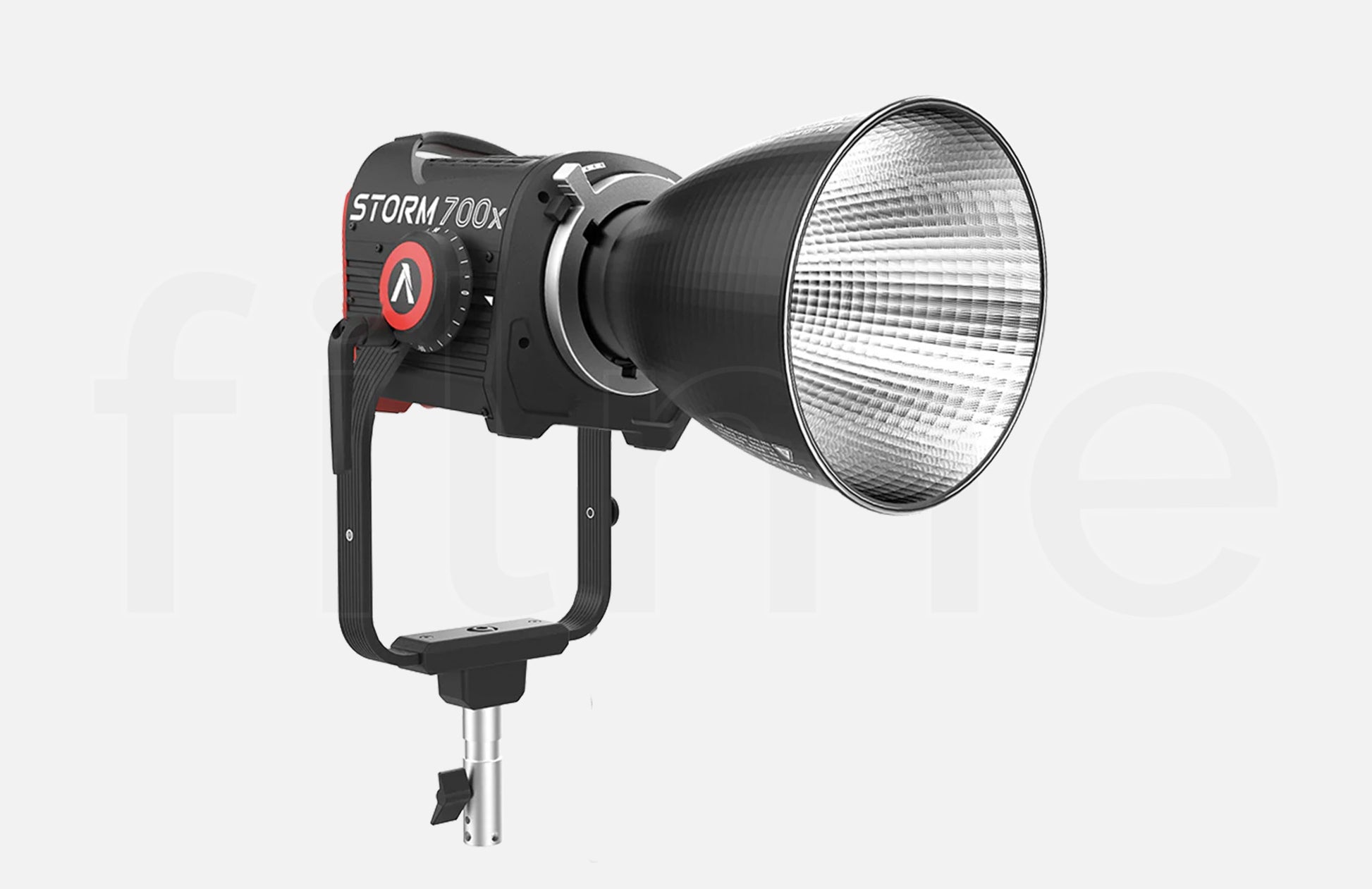 Location Aputure STORM 700X à Paris chez Filme