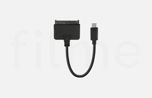 Location câble SATA vers USB-C 10Gbps à Paris chez Filme