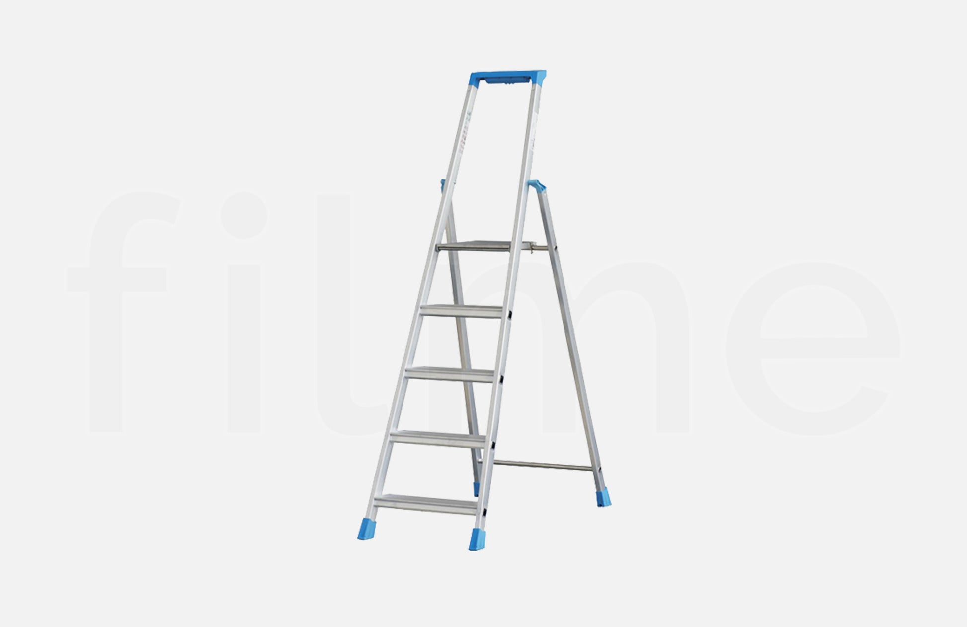 Location escabeau 6 marches Tubesca à Paris chez Filme